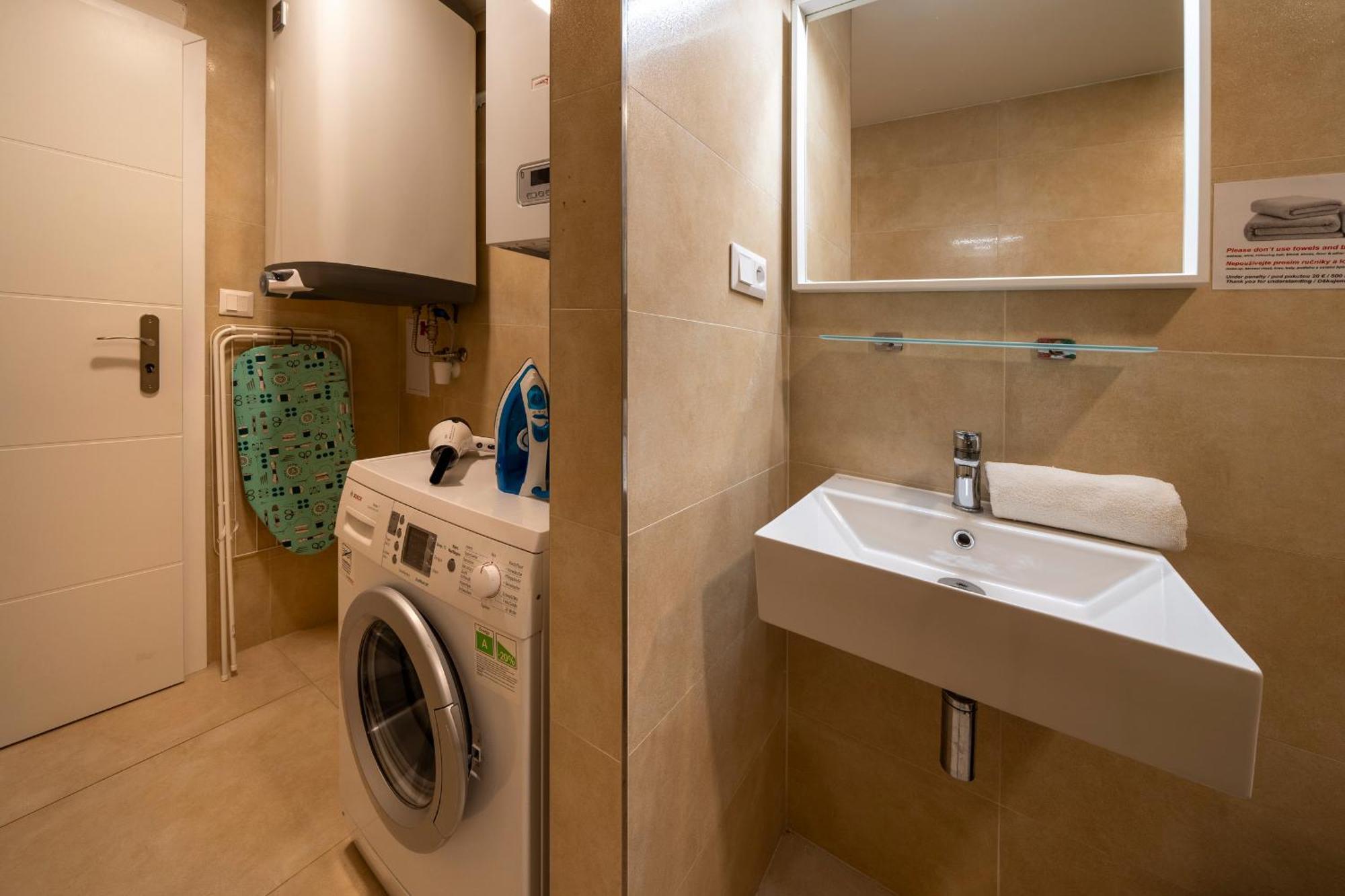 Aparthotel Zborovska Praga